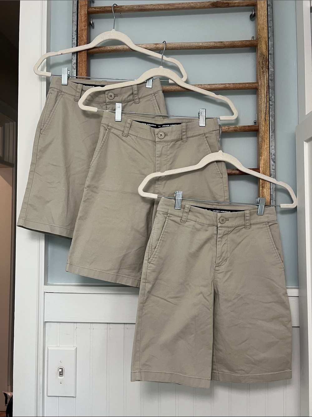 Boys under Armour khaki uniform shorts lot of 3 size 12